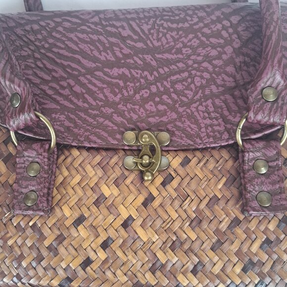 Vintage Straw and Faux Leather Purple Tan Bag - Picture 11 of 16